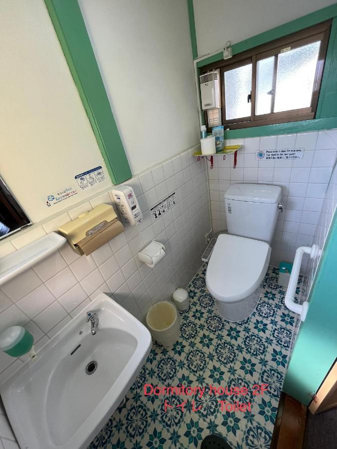 Dormitory Sandanya Guesthouse Sirahama Kültér fotó